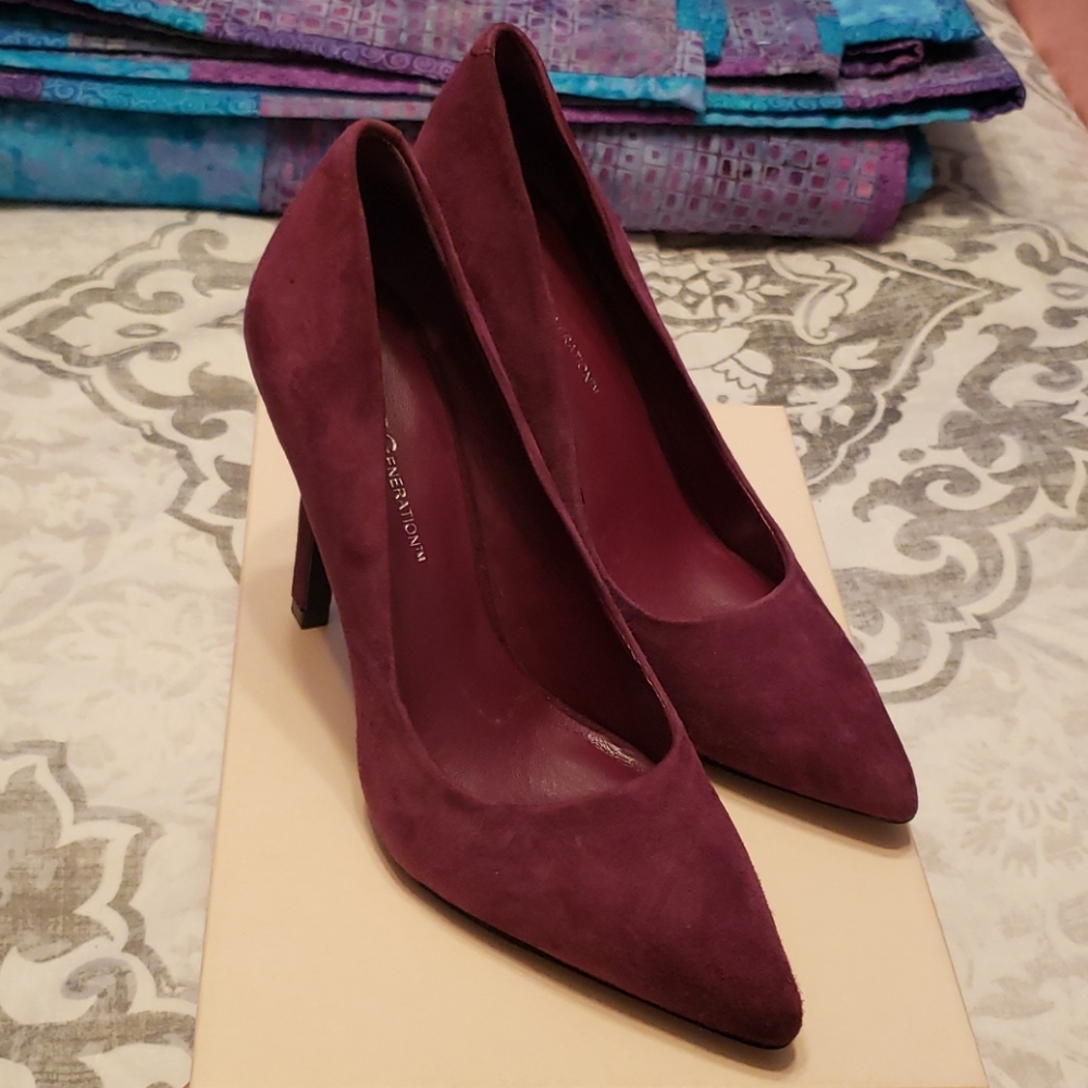 BCBG Purple Suede Pumps
